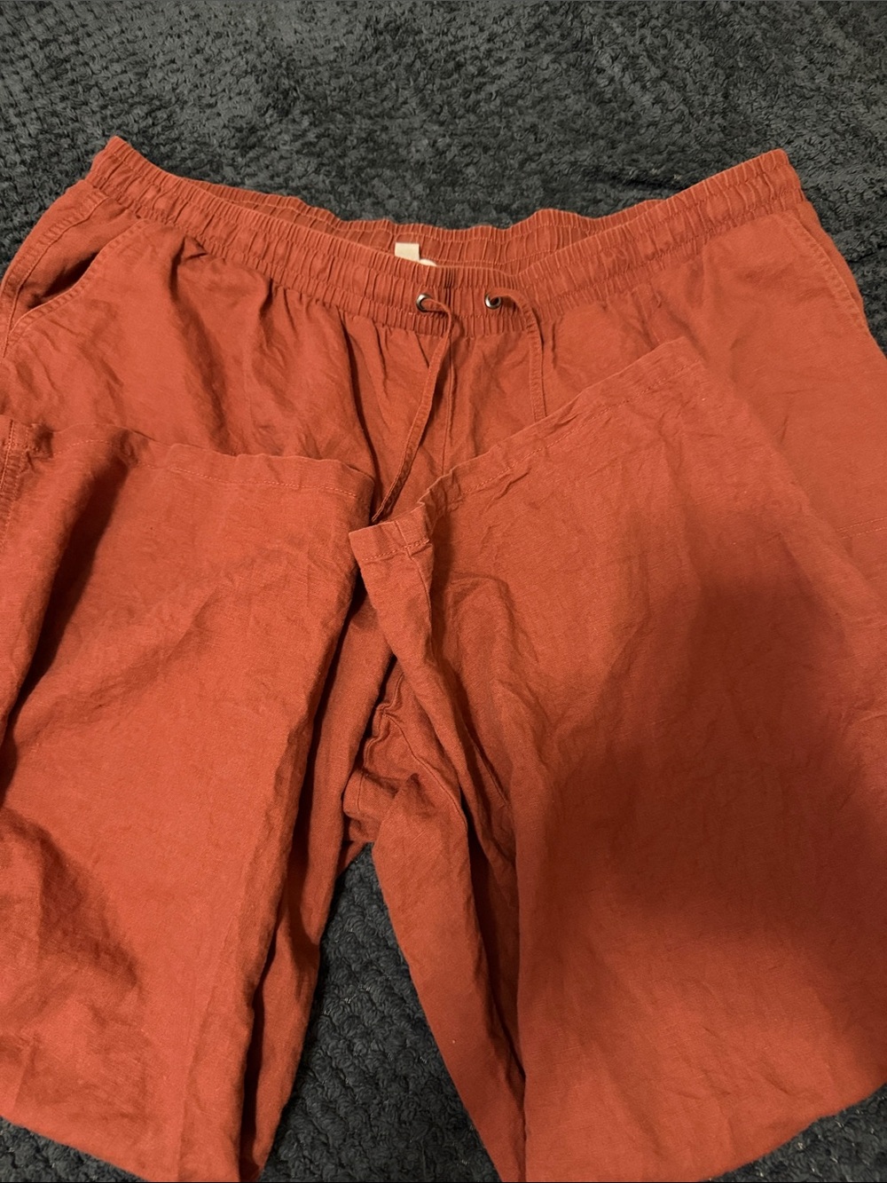 Amazon Essentials Women's Ankle Drawstring Pants in Rust - Picture 2 of 3